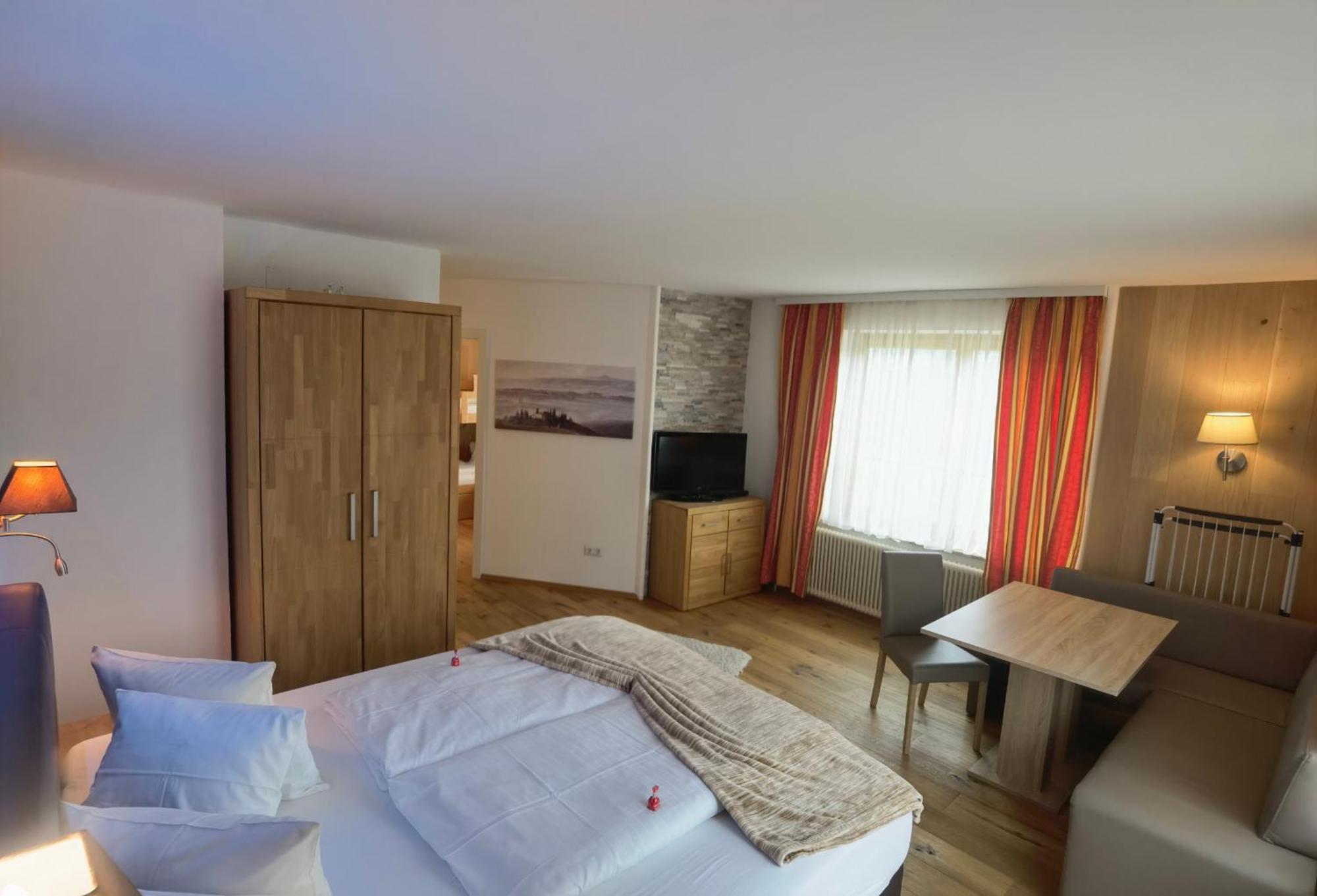 Hotel Kaerntnerhof & Suiten 3 Пресегерзее Екстериор снимка
