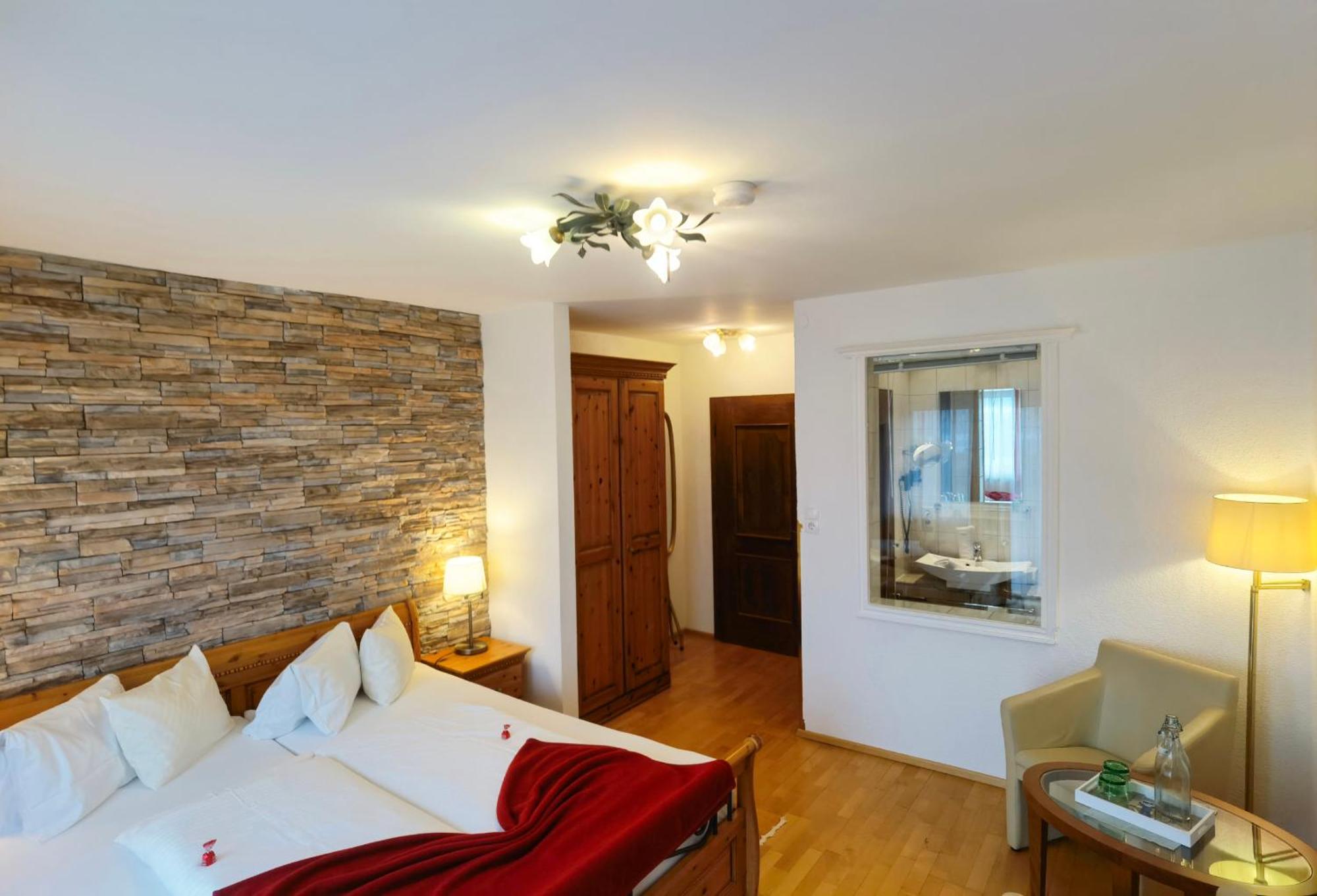 Hotel Kaerntnerhof & Suiten 3 Пресегерзее Екстериор снимка